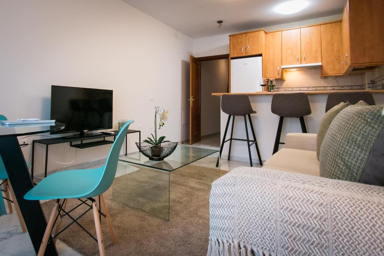 Holidays2Malaga Pena Parking & French Balcony & Smart Tv 外观 照片